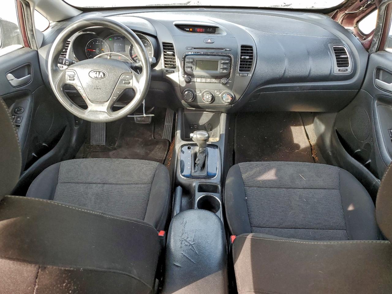 2017 KIA FORTE LX photo 8