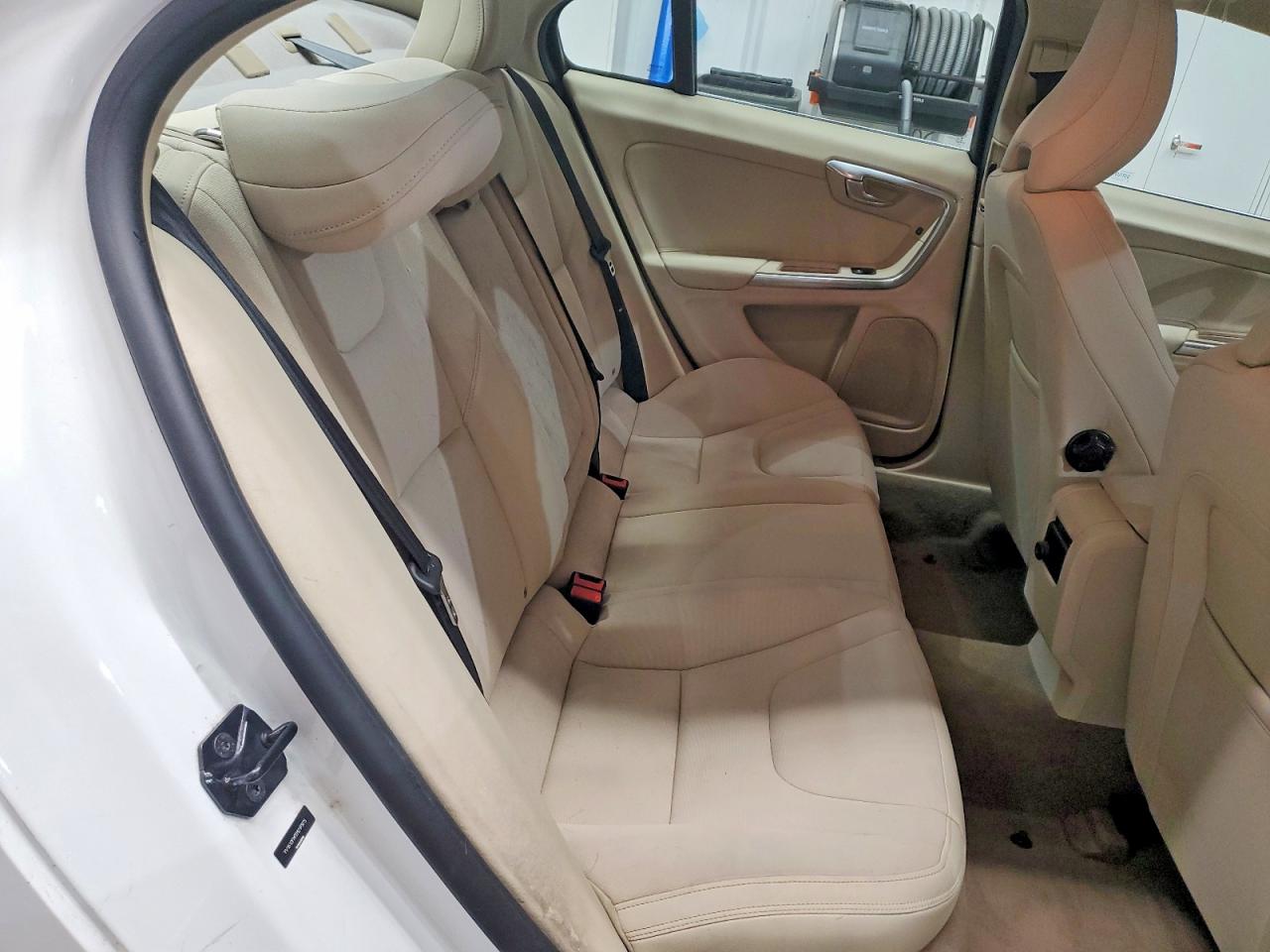 2013 VOLVO S60 T5 photo 10