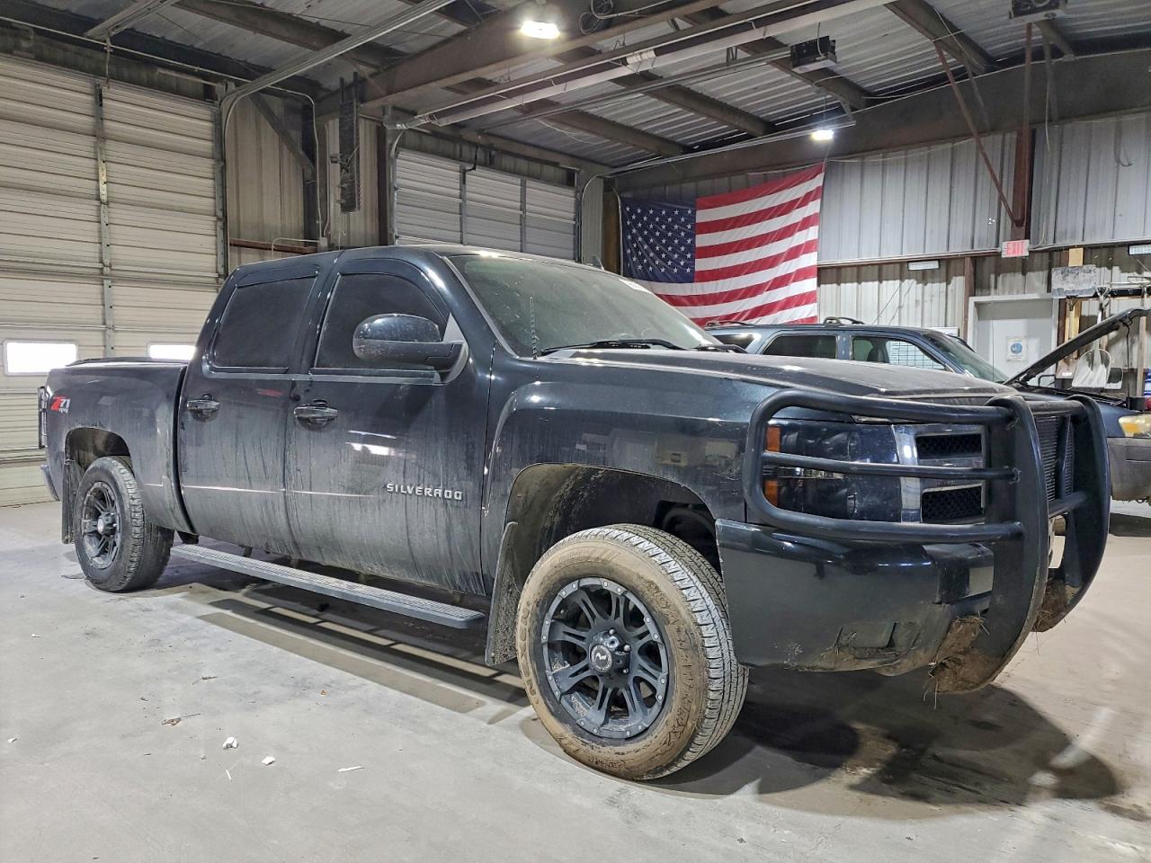 2010 CHEVROLET SILVERADO K1500 LTZ photo 4