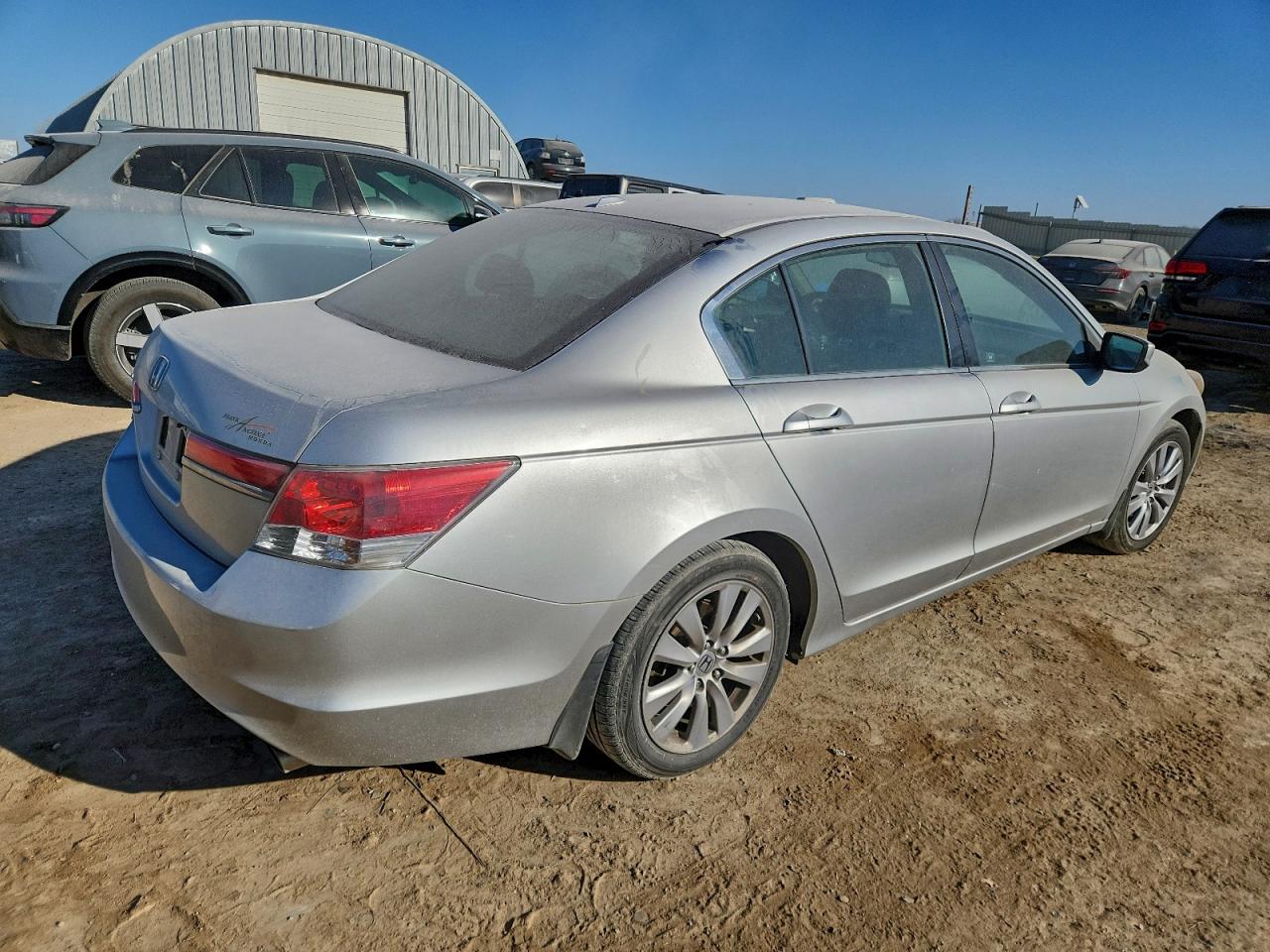 2011 HONDA ACCORD EXL photo 3