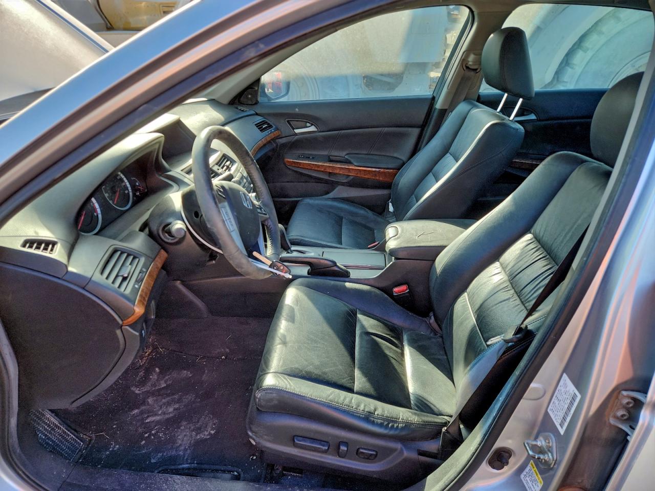 2011 HONDA ACCORD EXL photo 7