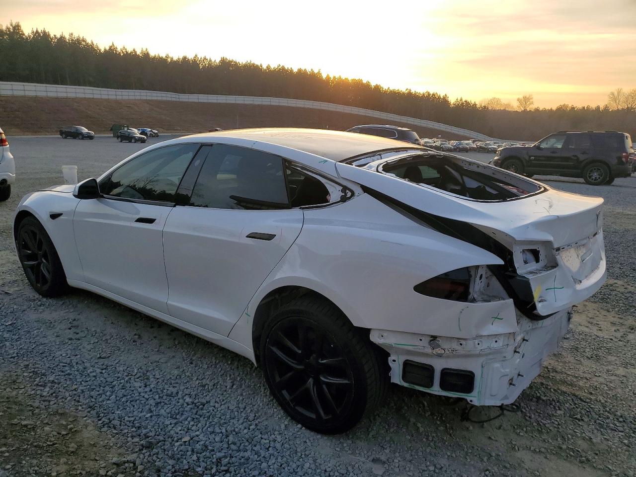 2023 TESLA MODEL S photo 2