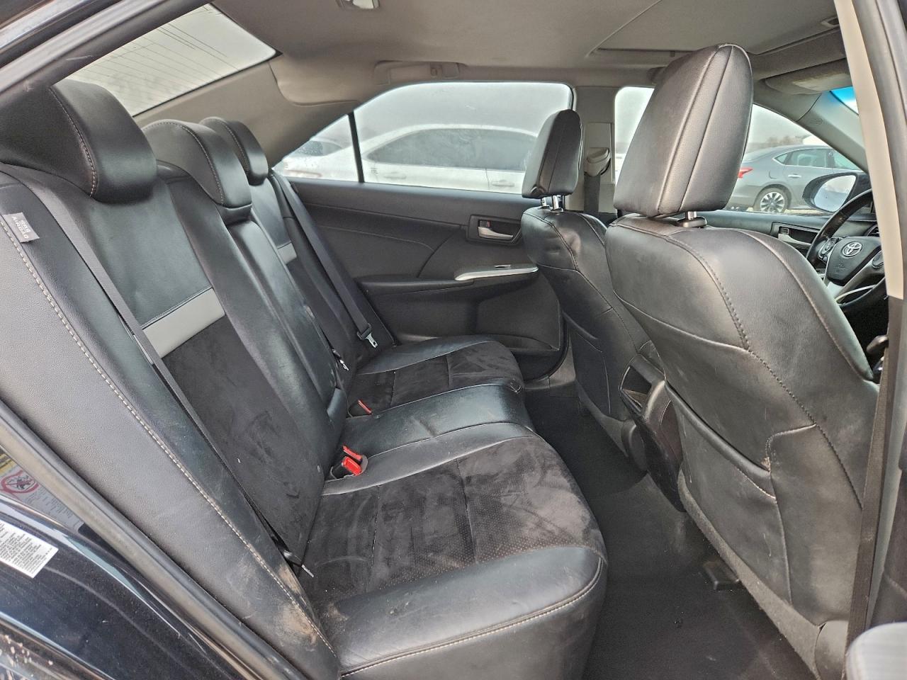 2013 TOYOTA CAMRY SE photo 10