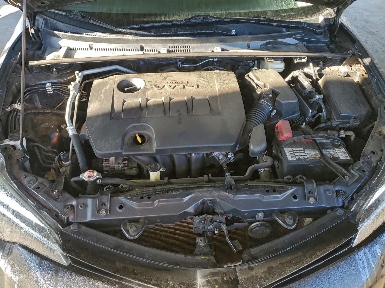 2018 TOYOTA COROLLA L photo 11