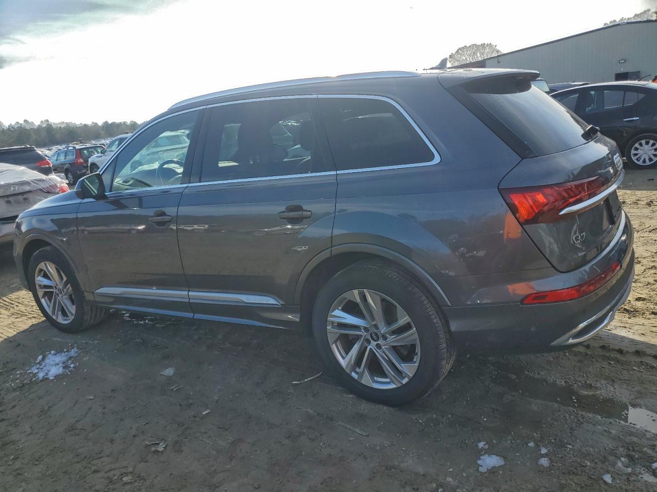 2021 AUDI Q7 PREMIUM PLUS photo 2