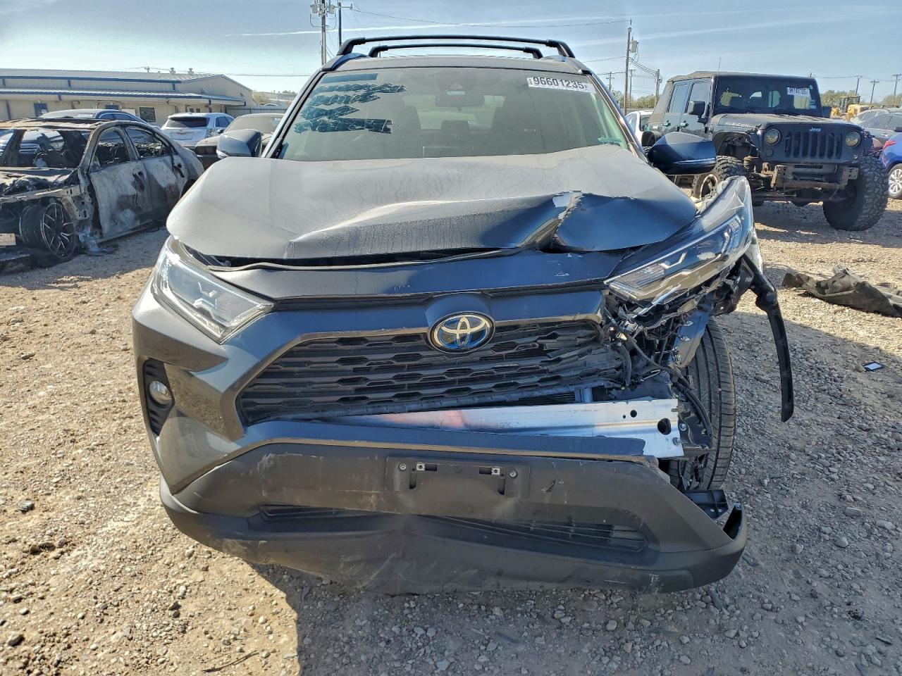2021 TOYOTA RAV4 XLE PREMIUM photo 5