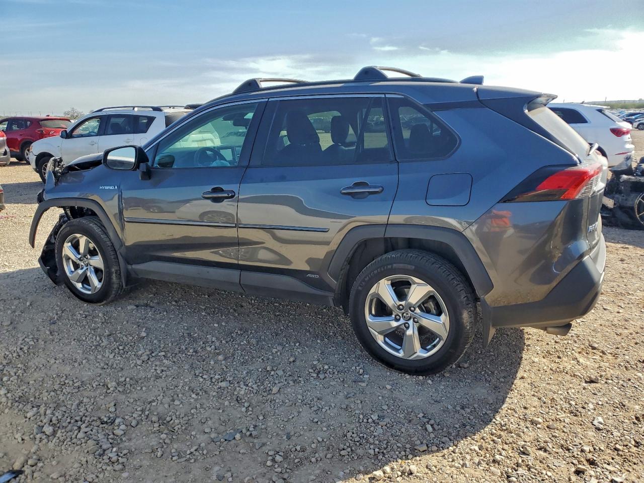 2021 TOYOTA RAV4 XLE PREMIUM photo 2