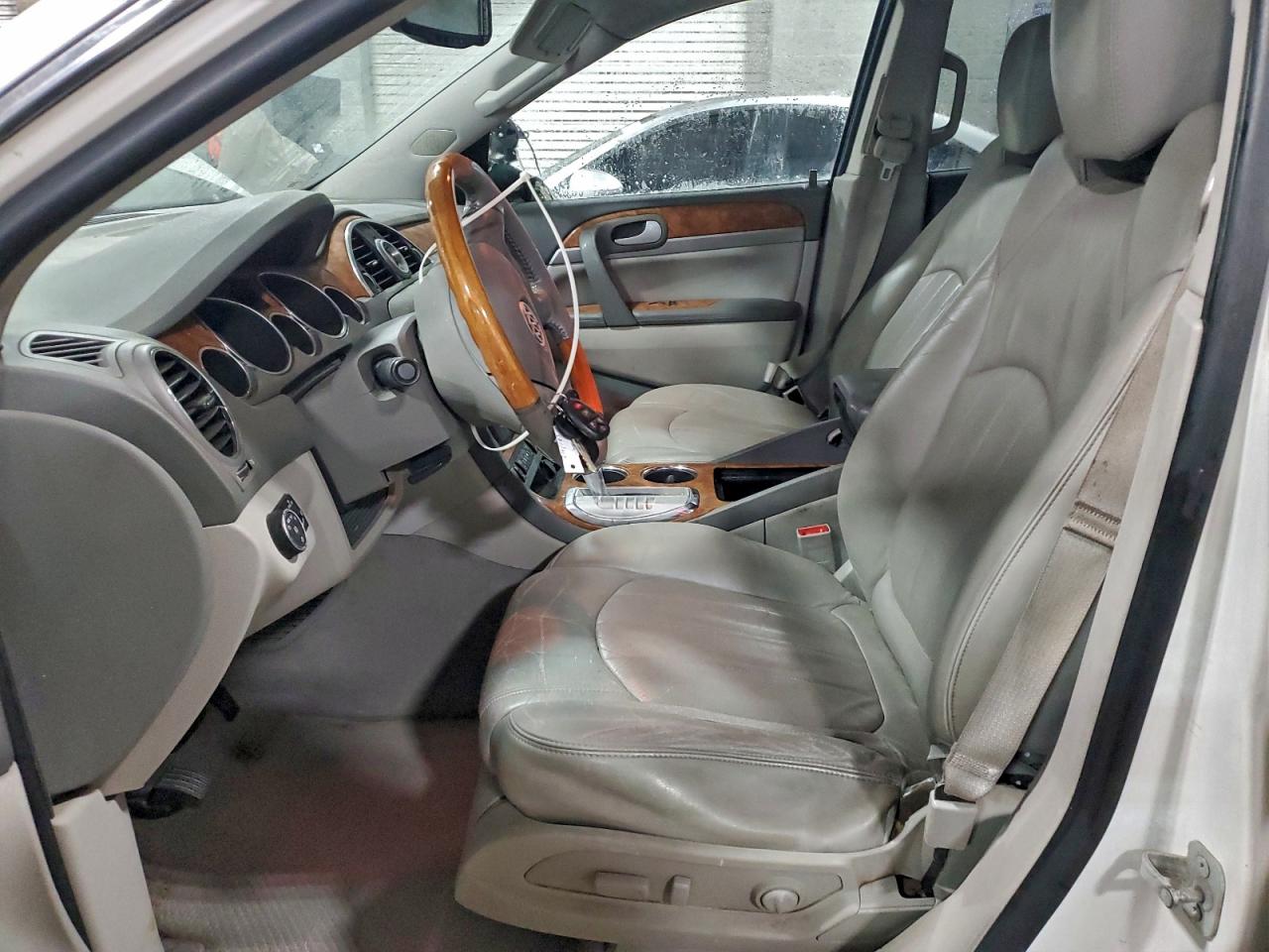 2011 BUICK ENCLAVE CXL photo 7