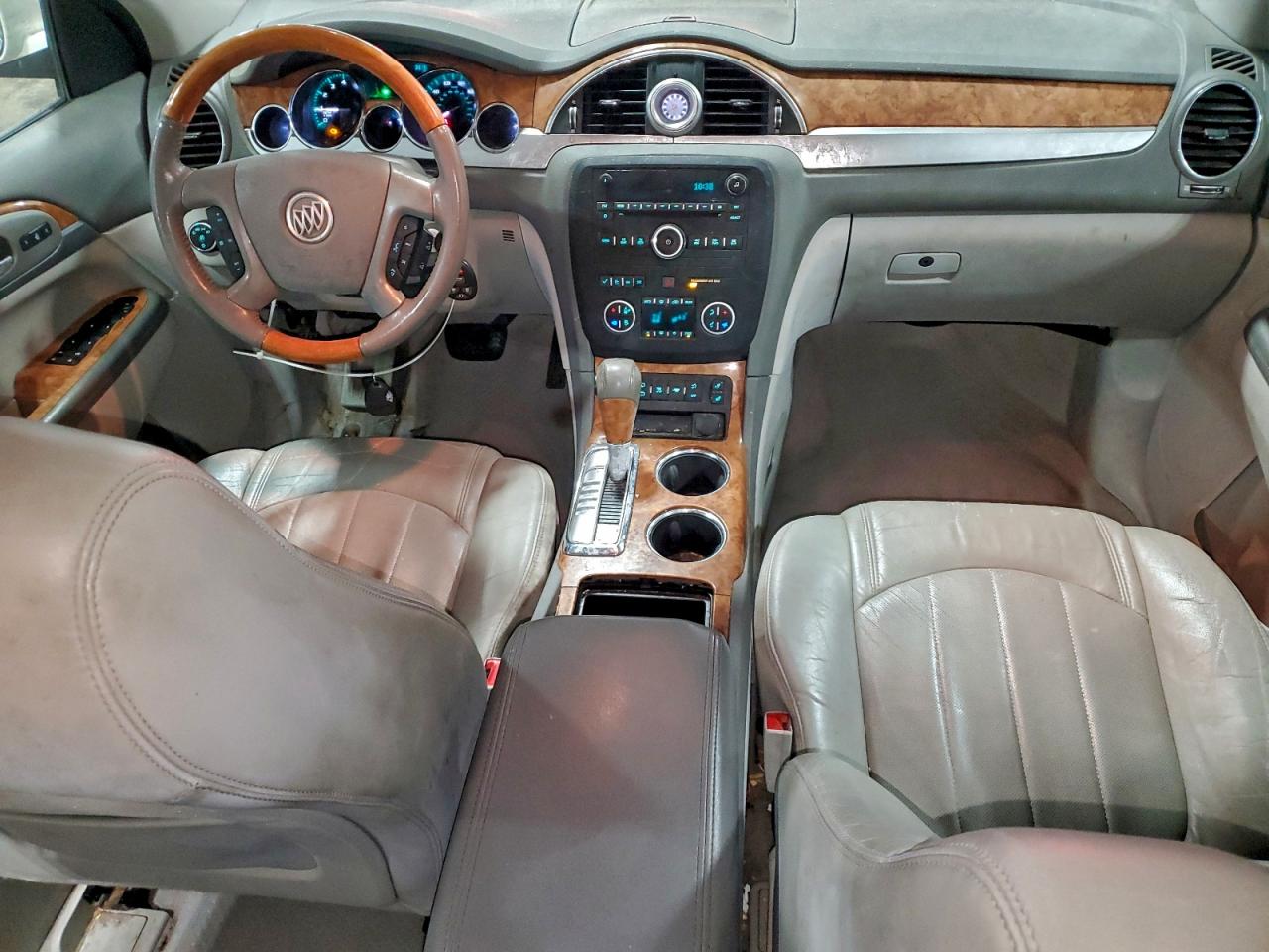 2011 BUICK ENCLAVE CXL photo 8