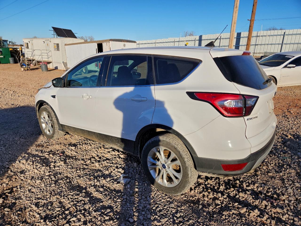 2018 FORD ESCAPE SE photo 3