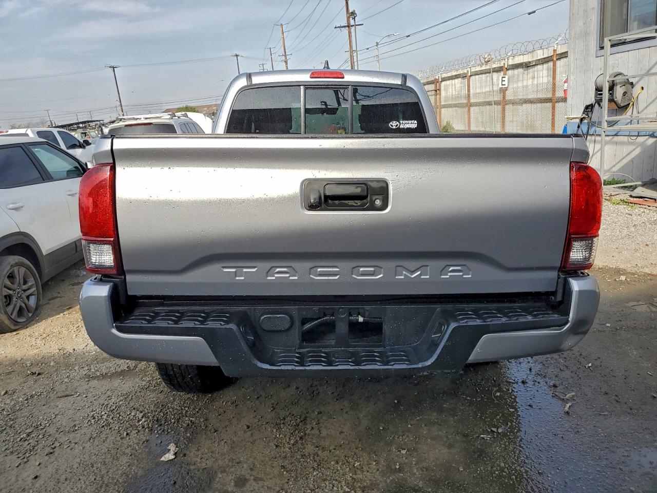 2021 TOYOTA TACOMA ACCESS CAB photo 11