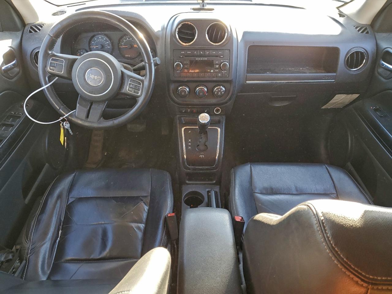 2015 JEEP PATRIOT photo 8