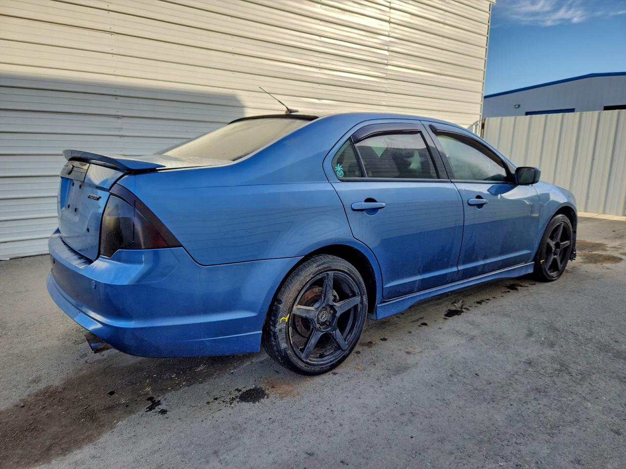 2010 FORD FUSION SPORT photo 3