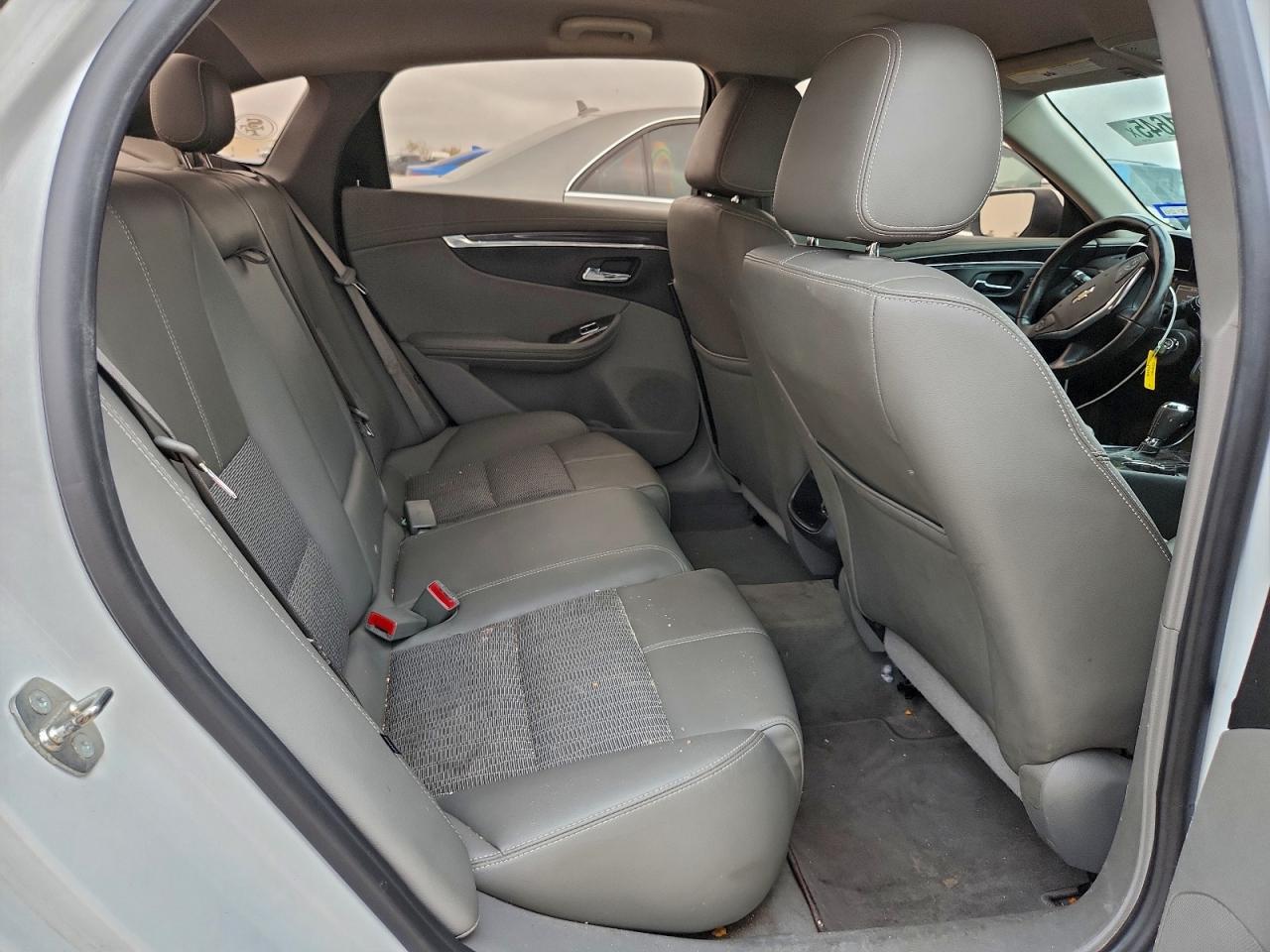 2015 CHEVROLET IMPALA LT photo 19