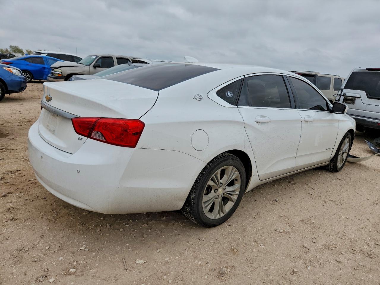 2015 CHEVROLET IMPALA LT photo 5