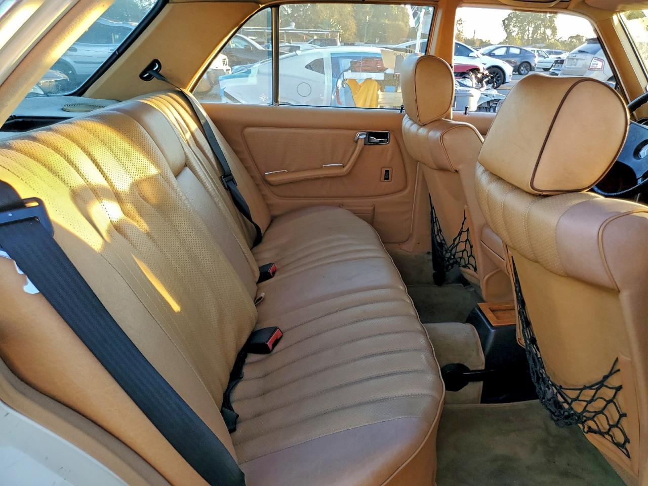 1983 MERCEDES-BENZ 300 DT photo 10