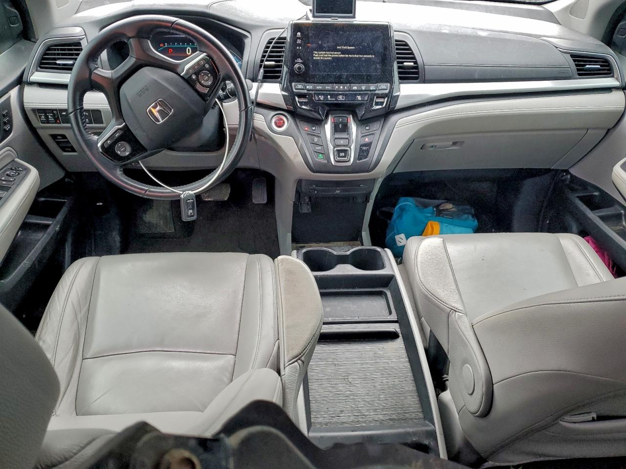 2019 HONDA ODYSSEY TOURING photo 8