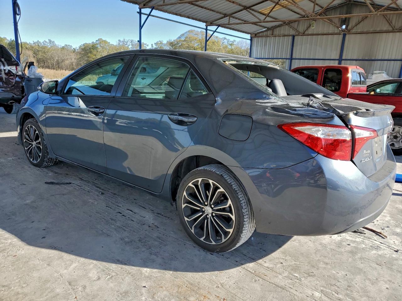 2016 TOYOTA COROLLA L photo 2