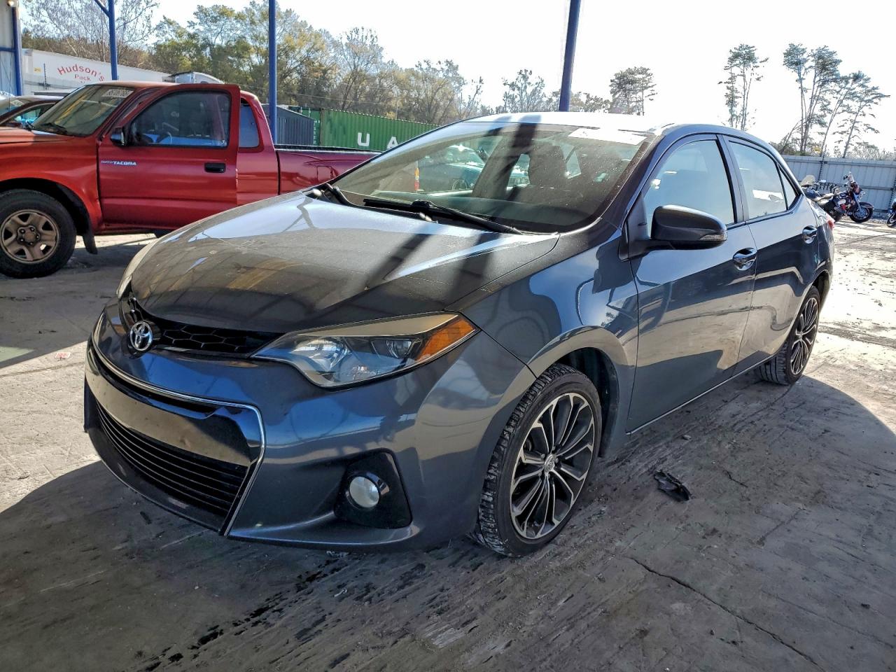 2016 TOYOTA COROLLA