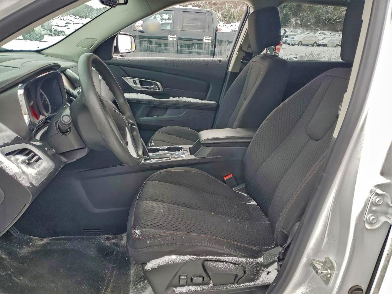 2015 GMC TERRAIN SLE photo 7