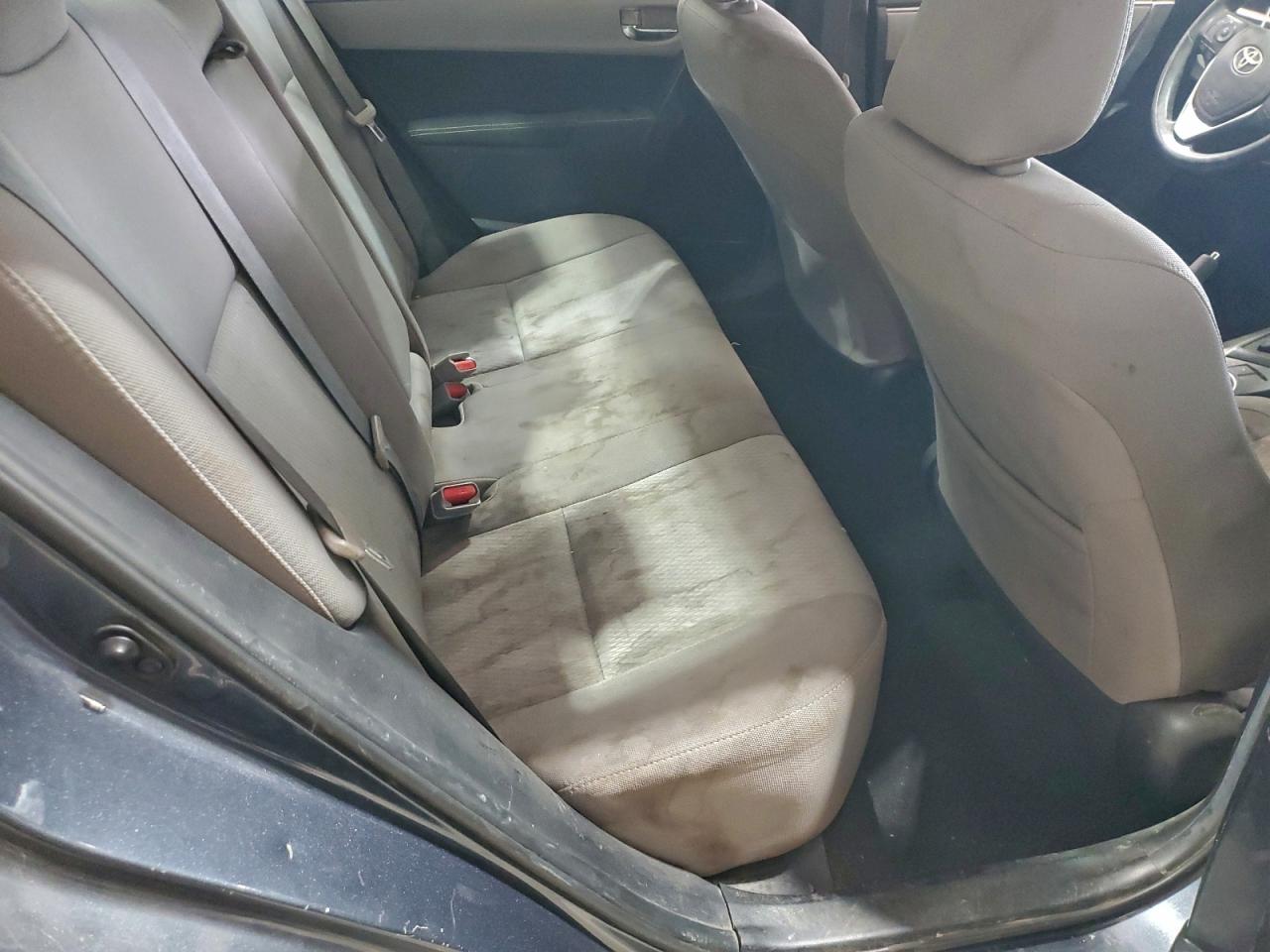 2016 TOYOTA COROLLA L photo 10