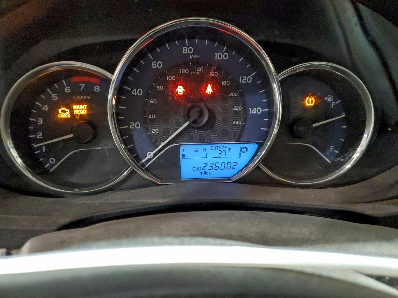2016 TOYOTA COROLLA L photo 9