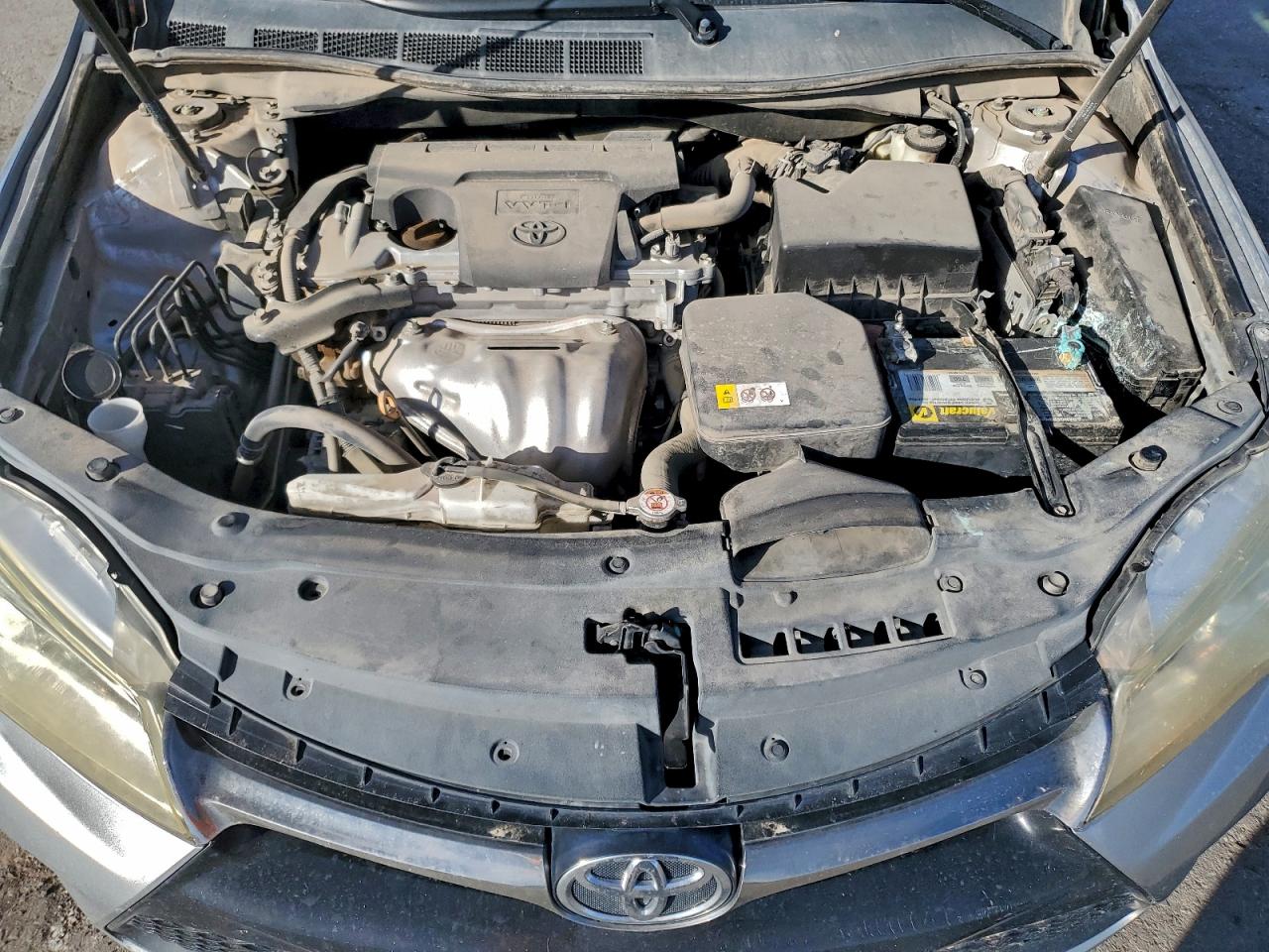 2017 TOYOTA CAMRY LE photo 11