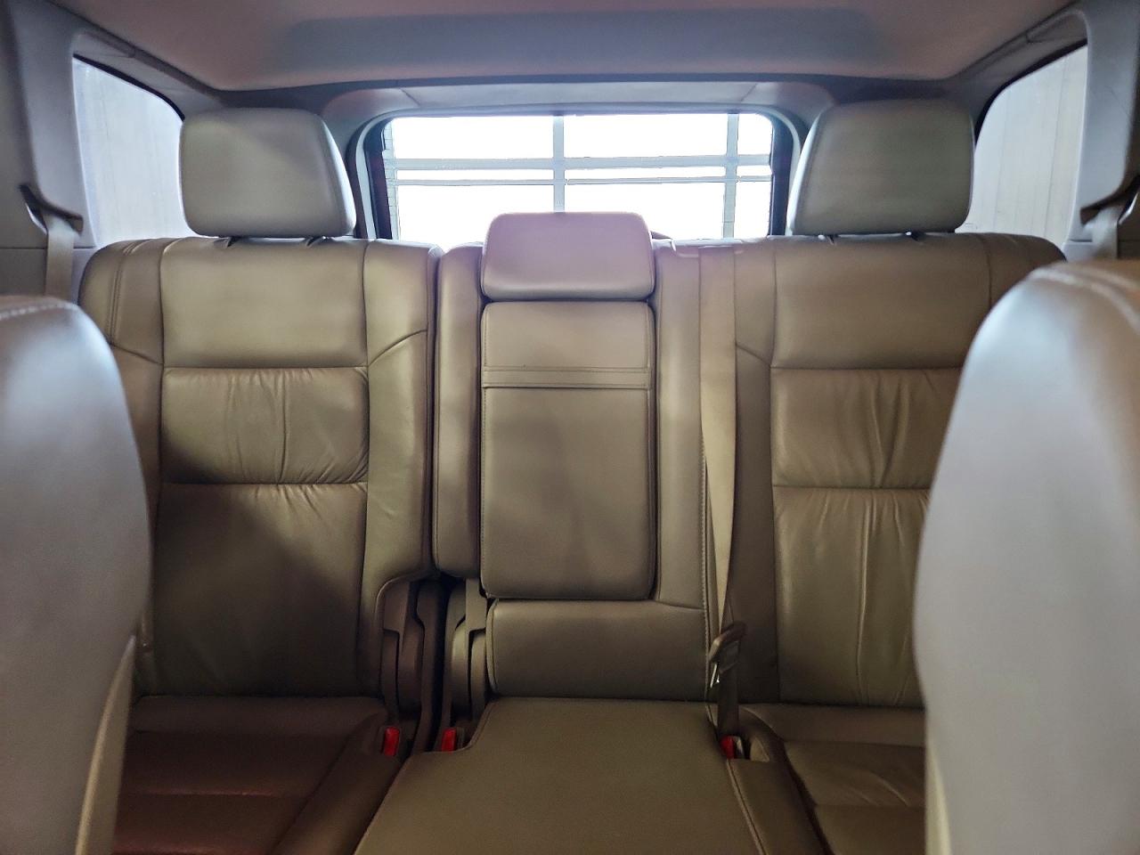 2011 JEEP GRAND CHEROKEE LAREDO photo 10