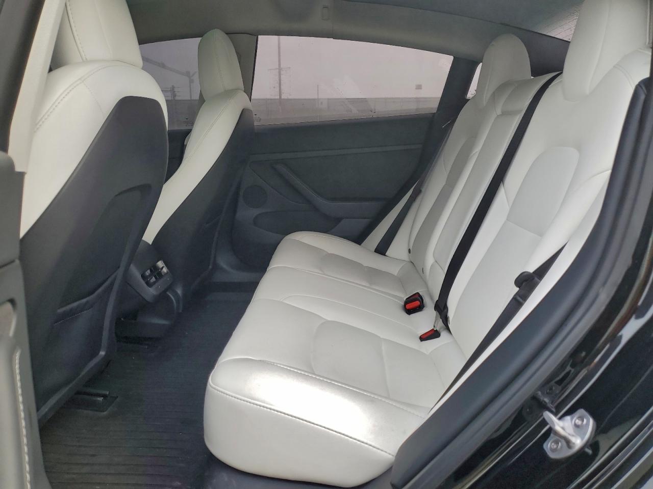 2022 TESLA MODEL 3 photo 10