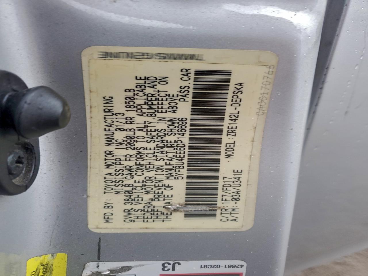 2013 TOYOTA COROLLA BASE photo 12