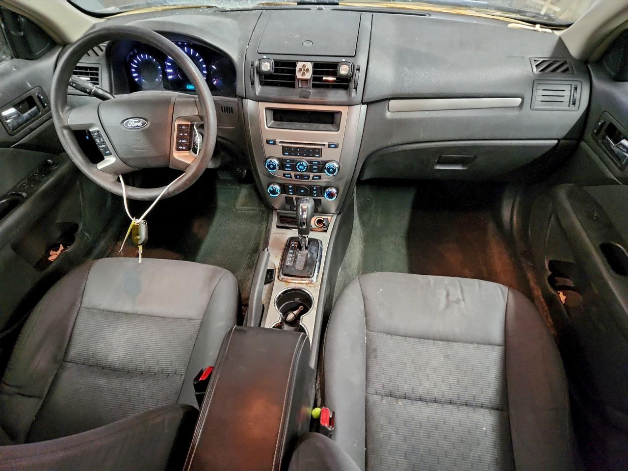2012 FORD FUSION SE photo 8