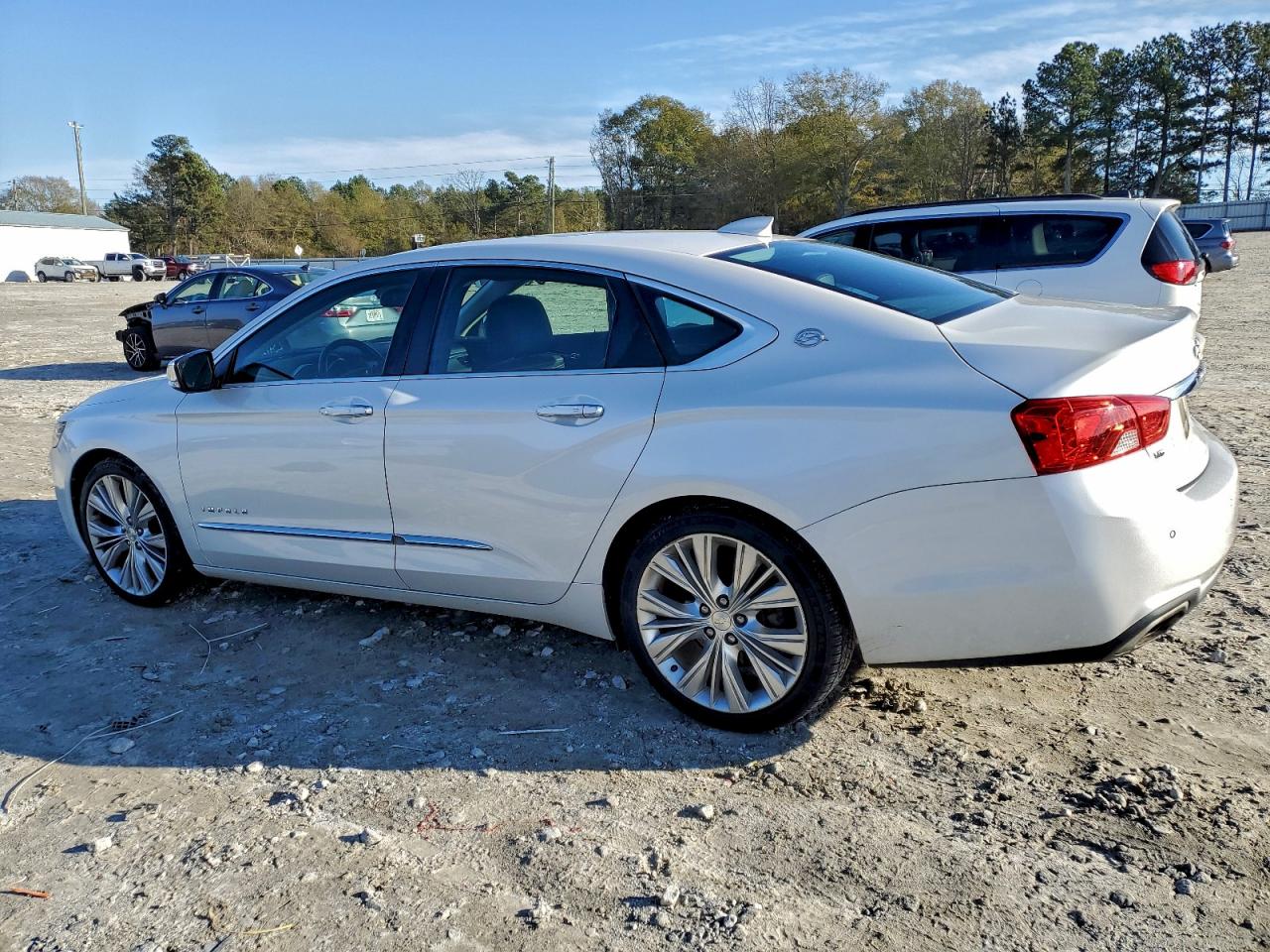 2015 CHEVROLET IMPALA LTZ photo 2