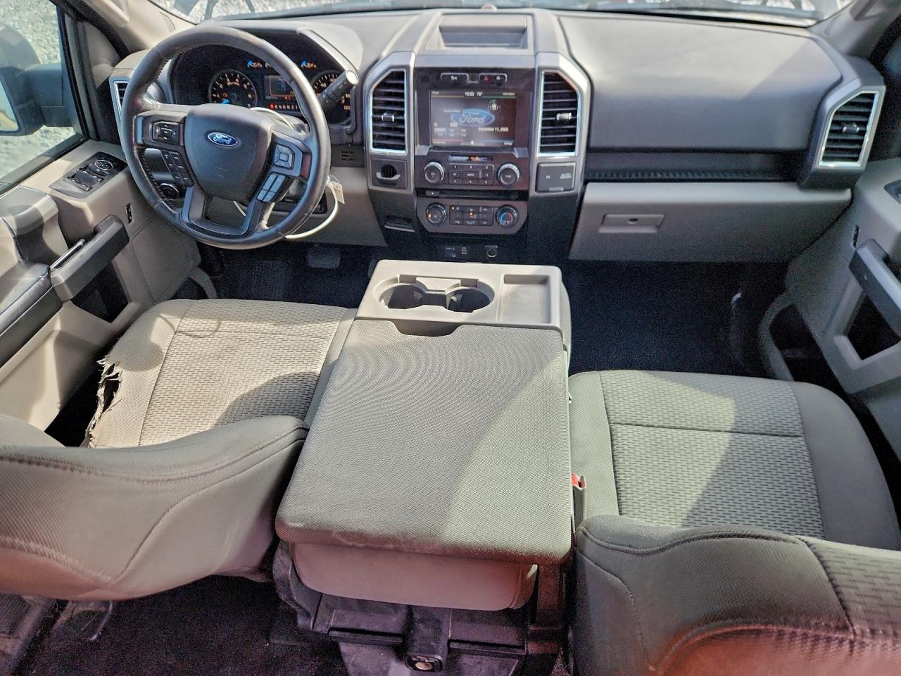 2015 FORD F150 SUPERCREW photo 8