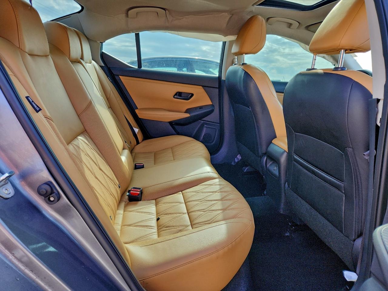 2024 NISSAN SENTRA SV photo 10