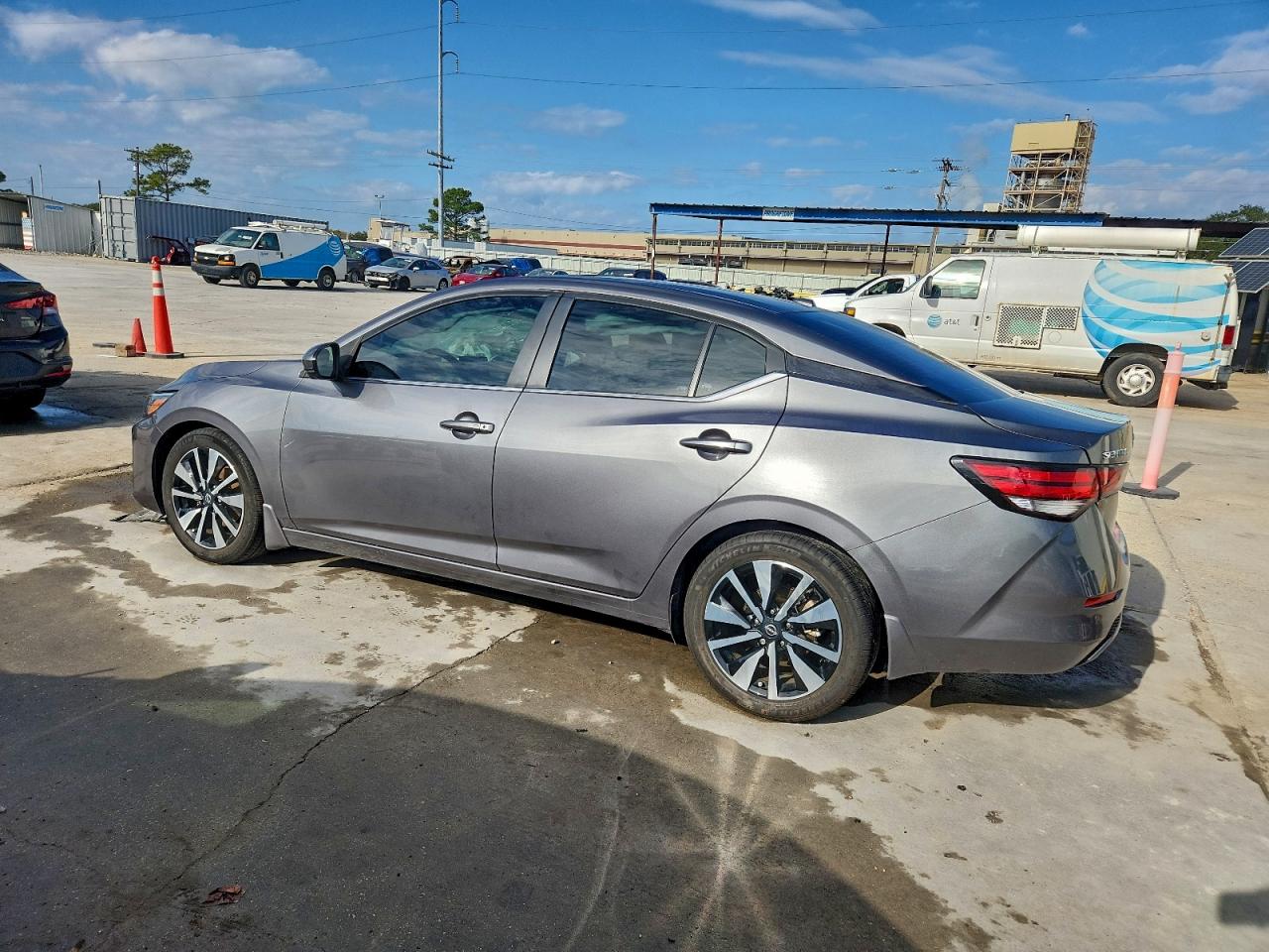 2024 NISSAN SENTRA SV photo 2