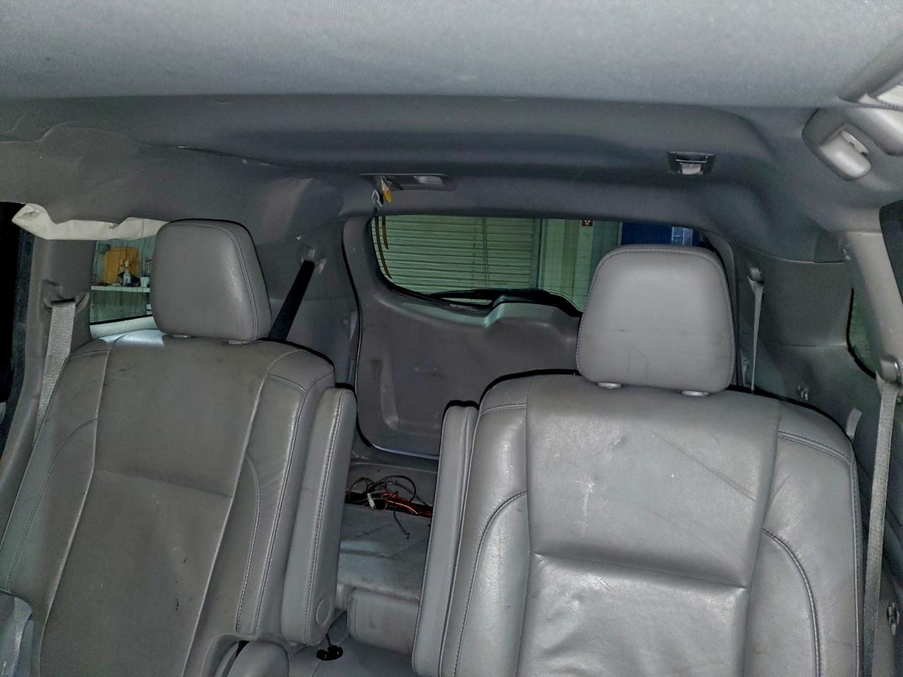 2017 TOYOTA HIGHLANDER SE photo 10