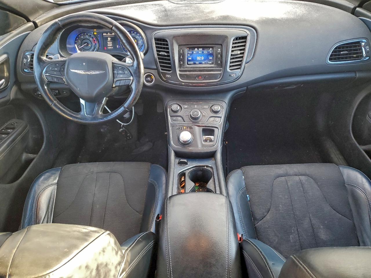 2015 CHRYSLER 200 S photo 8