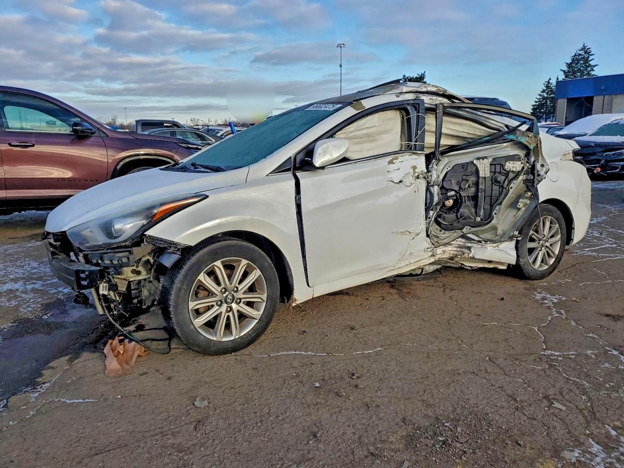2015 HYUNDAI ELANTRA