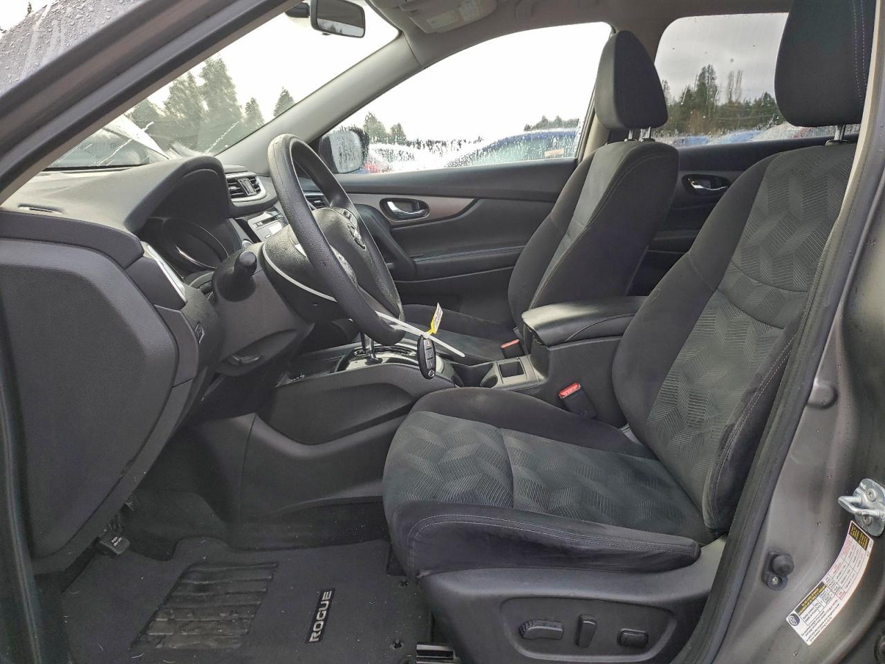 2016 NISSAN ROGUE S photo 7