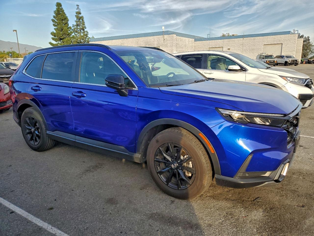 2025 HONDA CR-V SPORT-L photo 4