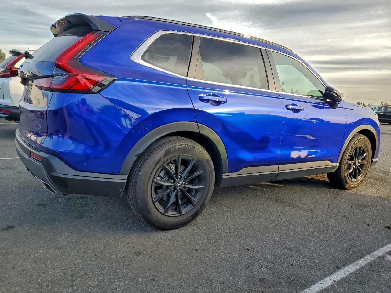 2025 HONDA CR-V SPORT-L photo 3