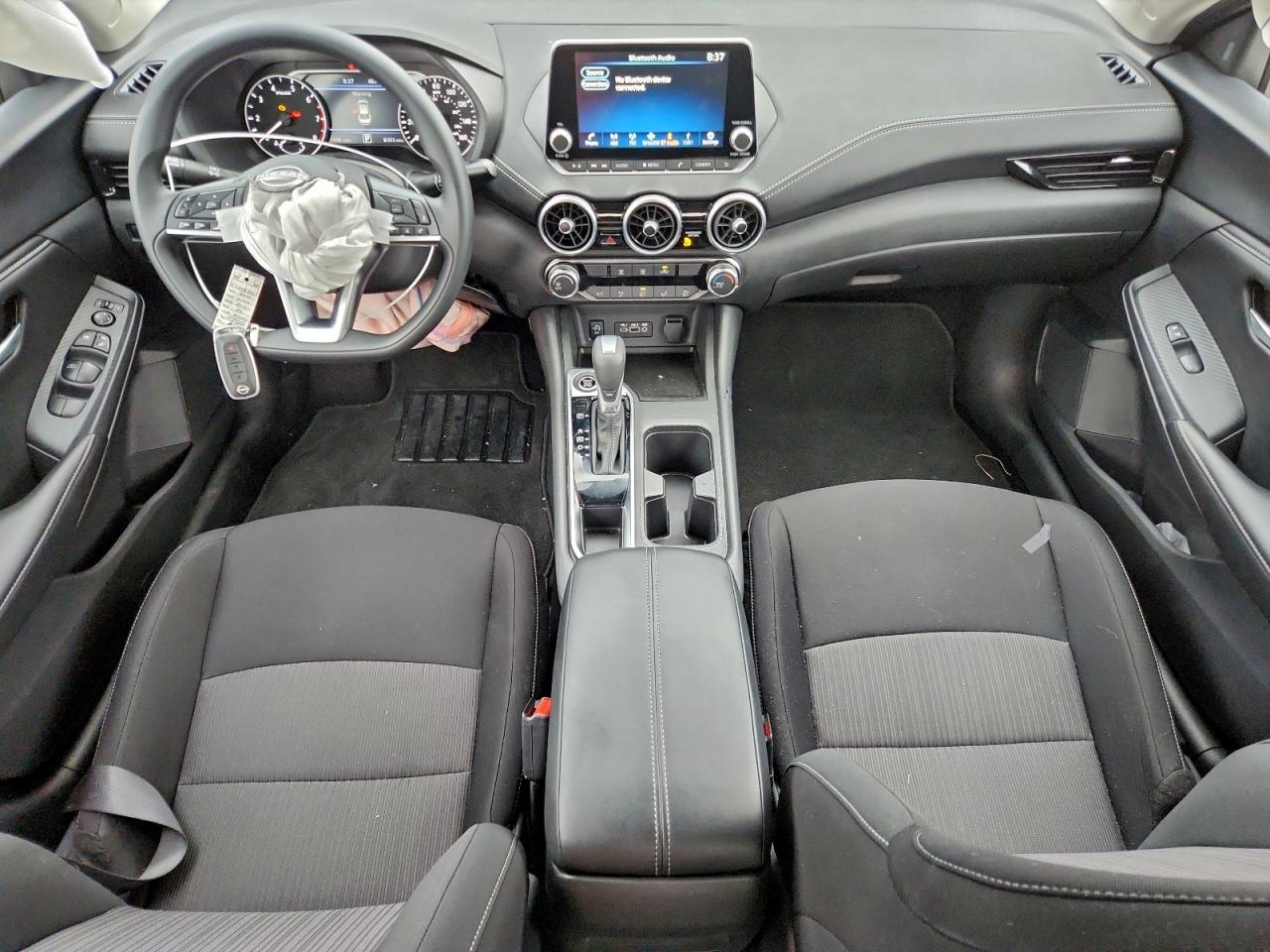 2025 NISSAN SENTRA SV photo 8