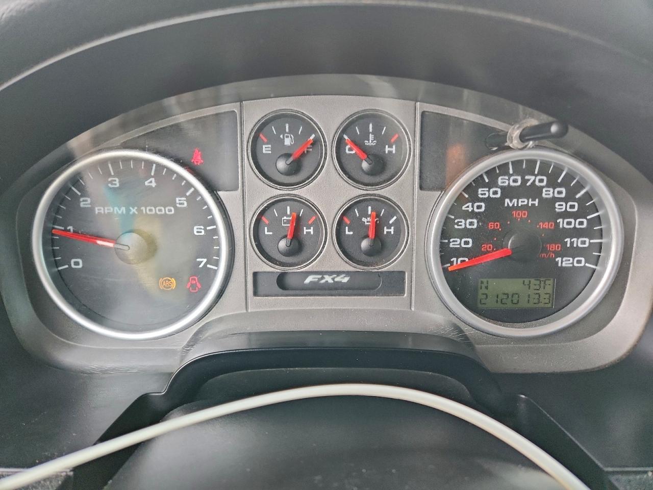 2004 FORD F150 photo 9