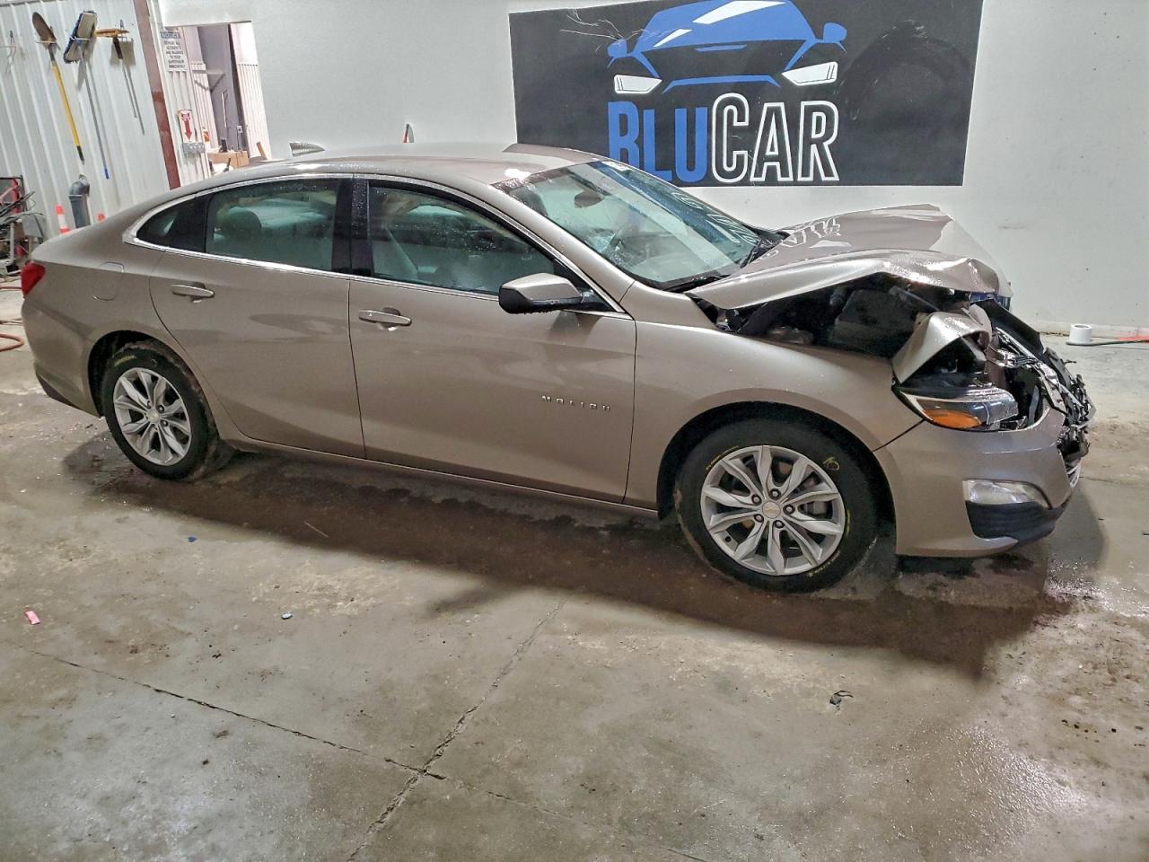 2024 CHEVROLET MALIBU LT photo 4