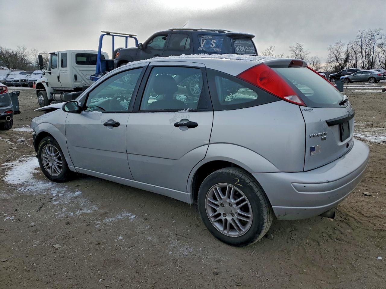 2006 FORD FOCUS photo 3