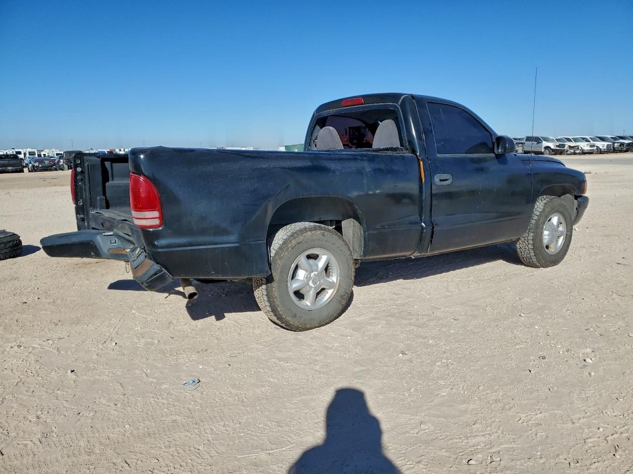 1997 DODGE DAKOTA photo 3