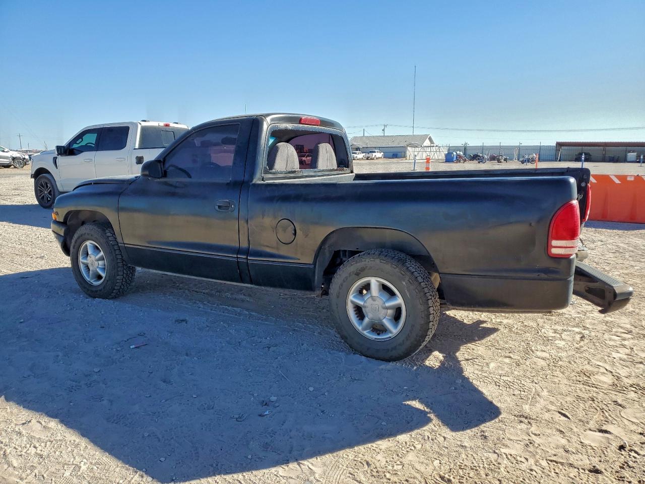 1997 DODGE DAKOTA photo 2