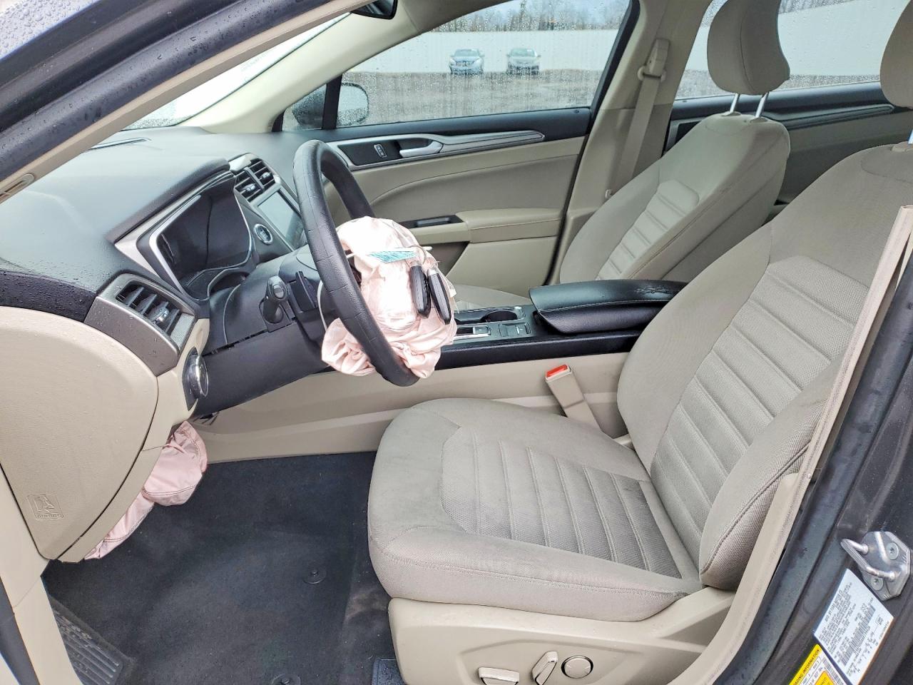 2019 FORD FUSION SE photo 7