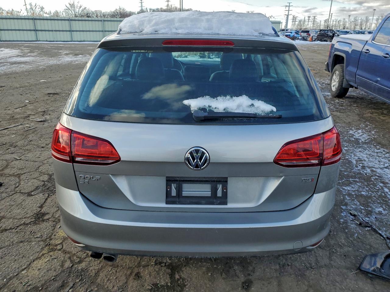 2017 VOLKSWAGEN GOLF SPORTWAGEN S photo 6