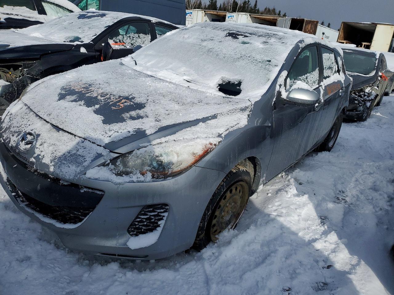 2013 MAZDA 3